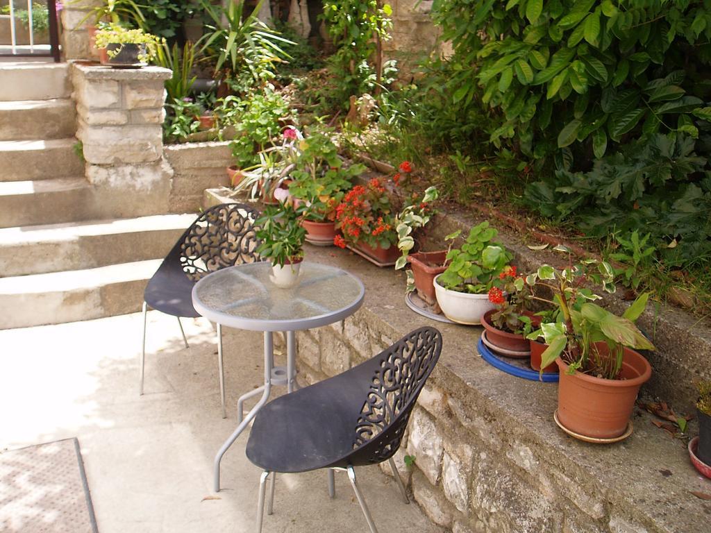Apartamento Apartman Arena Pula Exterior foto